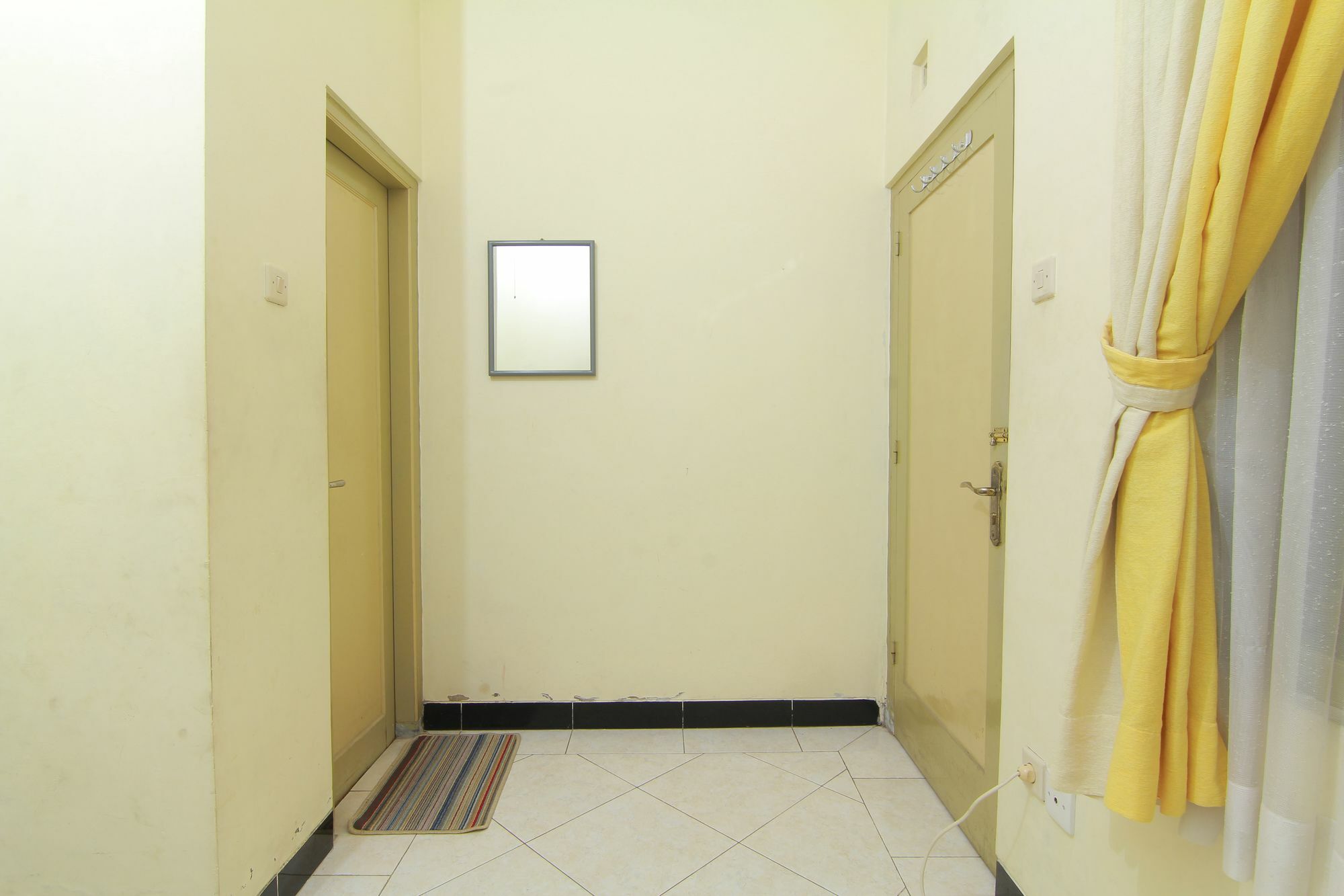 Griya Batik Giri Sekar Homestay Джокякарта Екстериор снимка